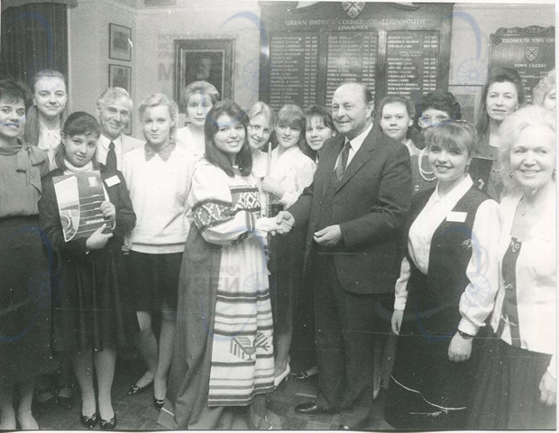 ученики музыкальной школы на концертном выступлениии в лондоне англия 31 января 1995