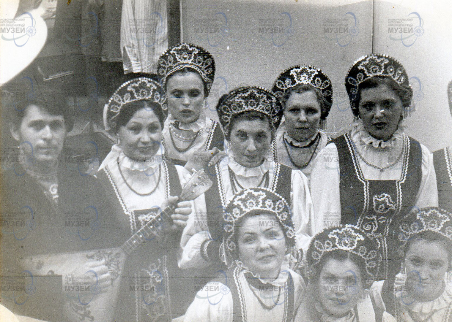 русские узоры в москве 1984 г. 2 1